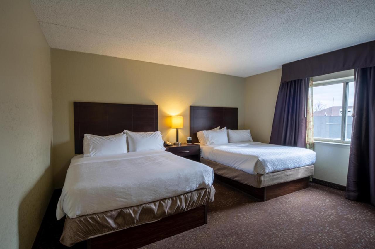Holiday Inn Express Hotel & Suites Pittsburgh Airport By Ihg Robinson Township المظهر الخارجي الصورة