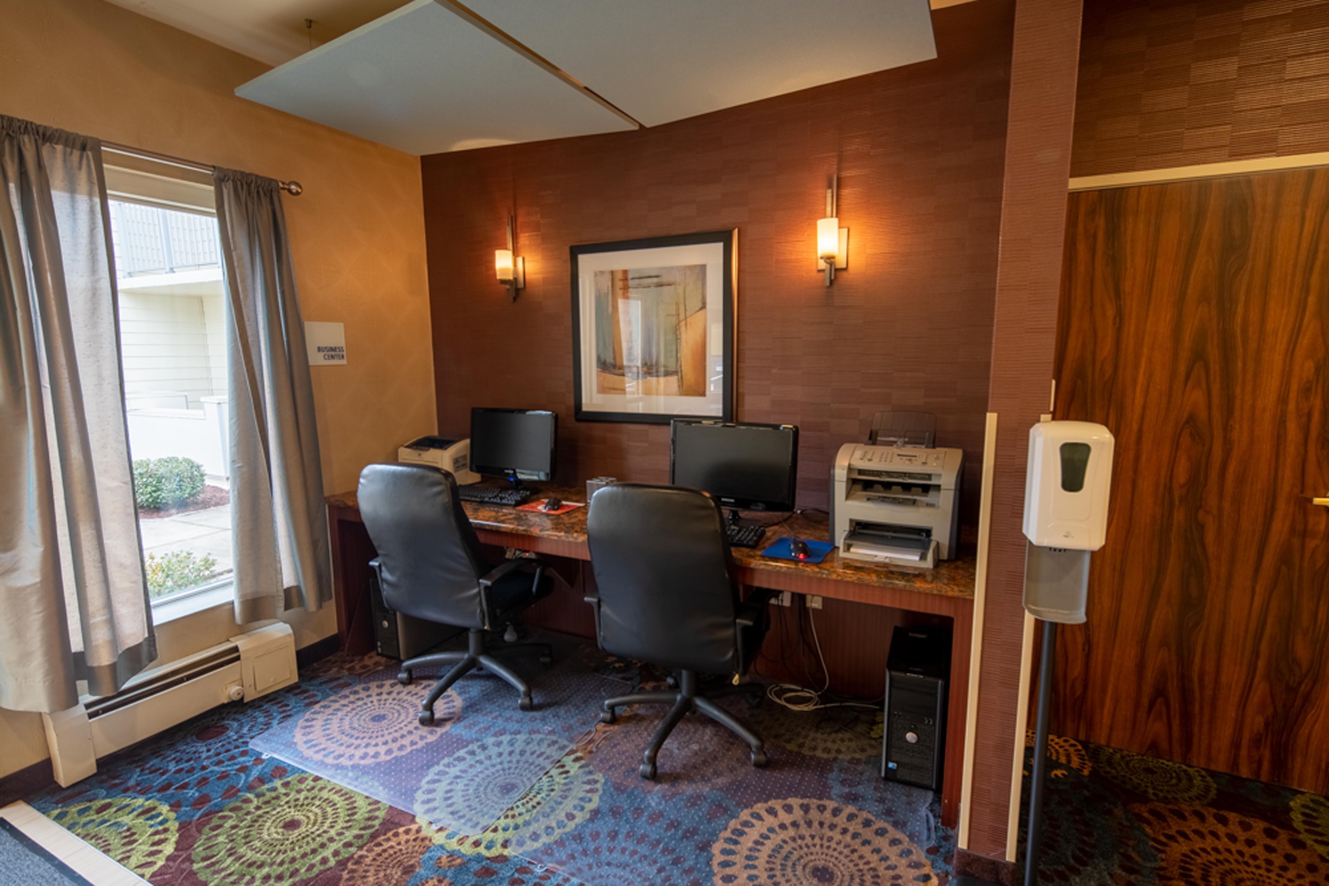 Holiday Inn Express Hotel & Suites Pittsburgh Airport By Ihg Robinson Township المظهر الخارجي الصورة